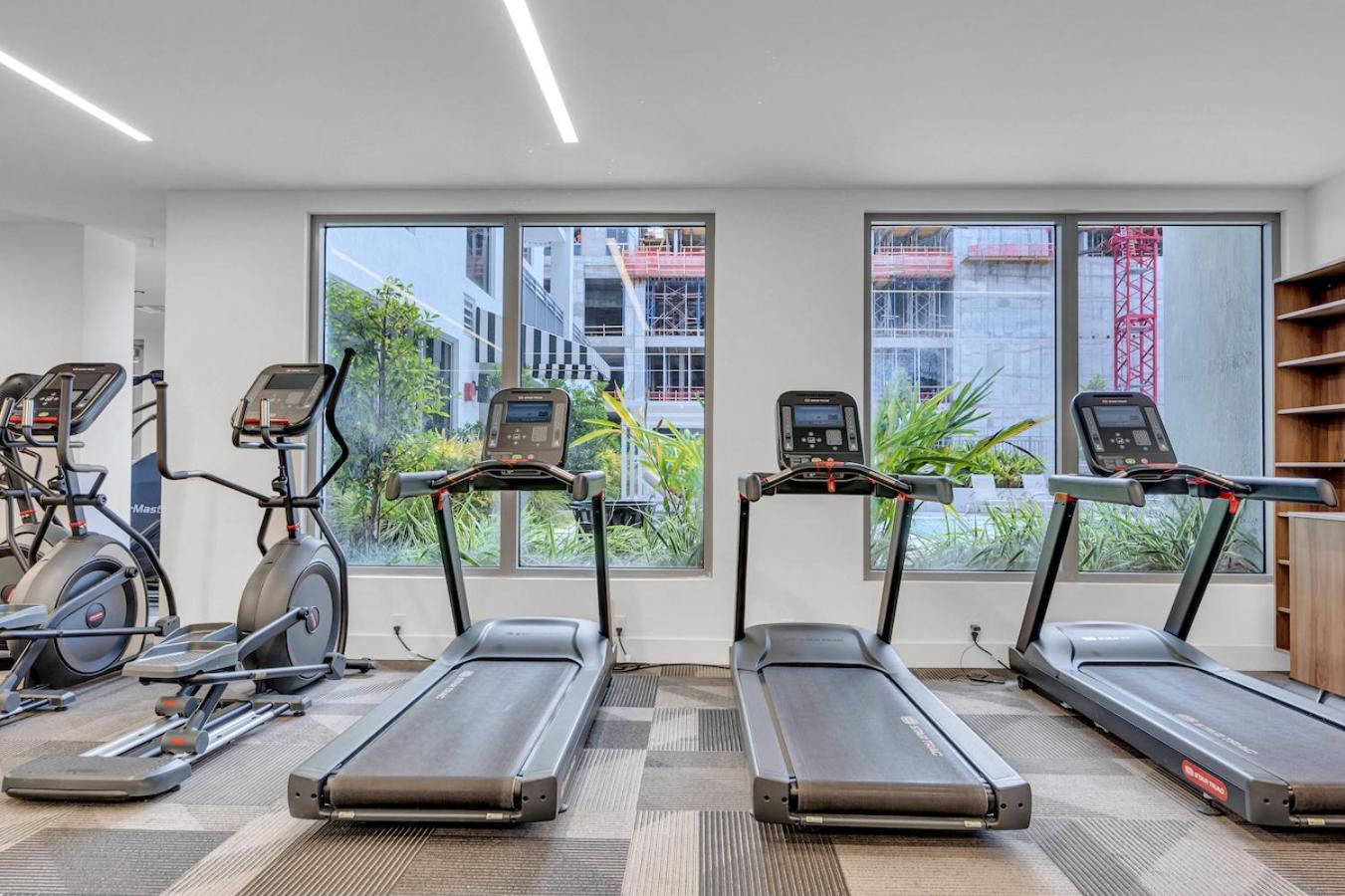 Beautiful Property With King Bed & Free Parking Miami Eksteriør billede